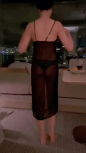 极品身材老婆酒店窗前自慰